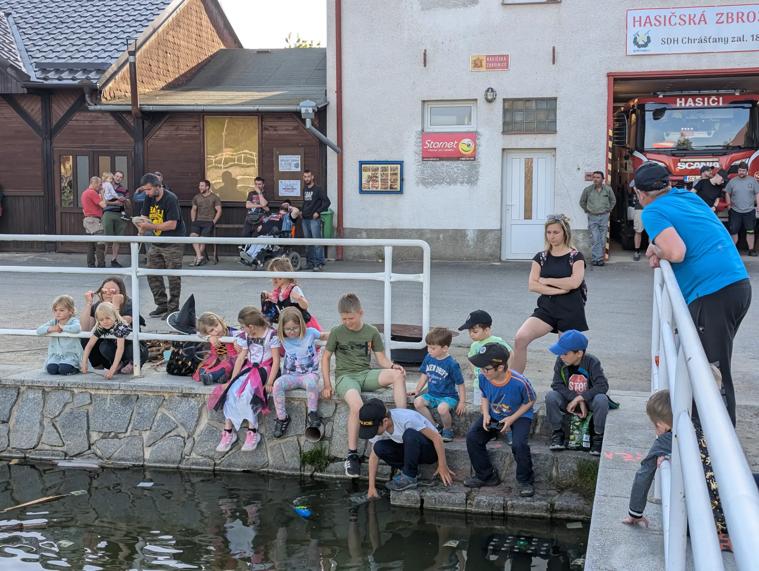 Stavba máje a pálení čarodějnic 2025