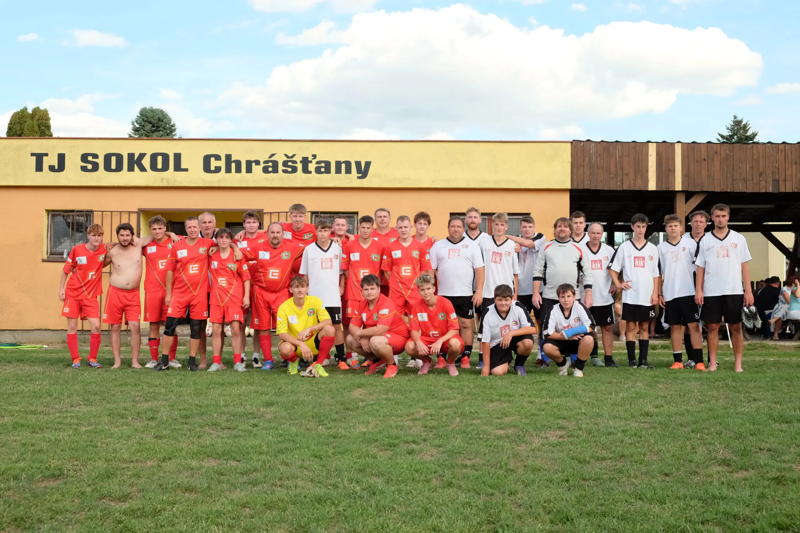 Pouťový fotbal v Chrášťanech v roce 2026